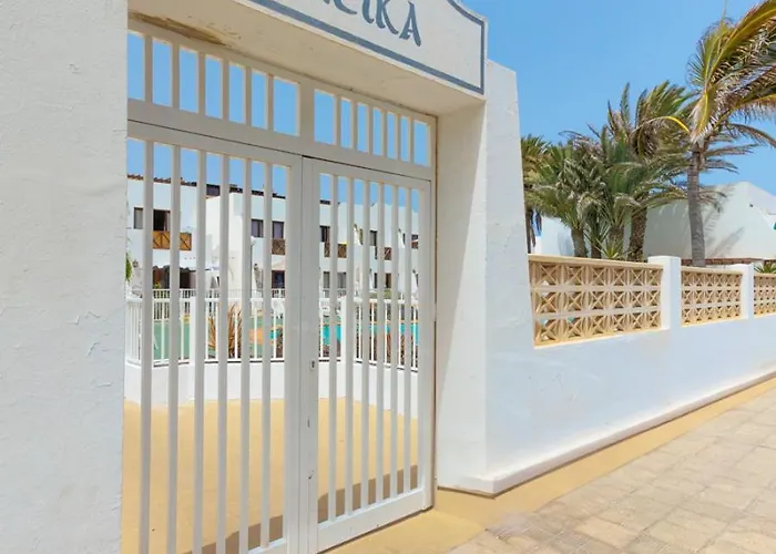 Na Pali Oasis Wifi And Pool Irent Fuerteventura 科拉雷侯